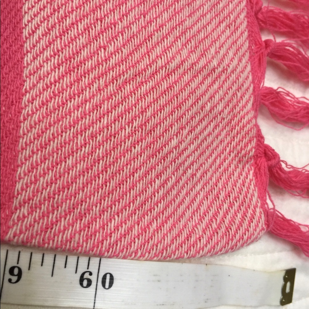 Victoria’s Secret cotton beach blanket w/ logo - Picture 5 of 11